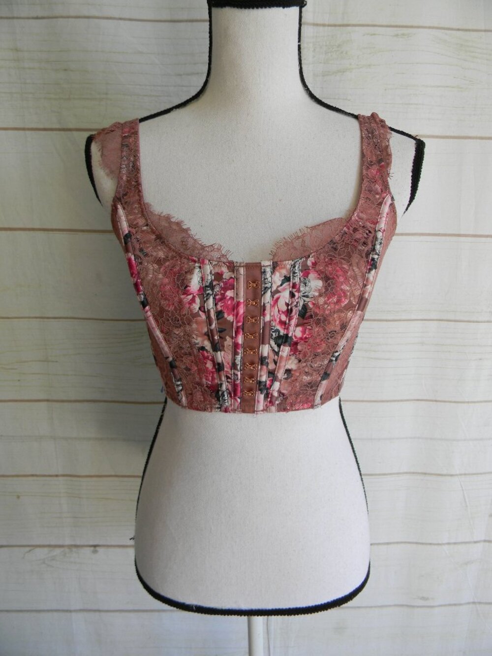 NEW VICTORIA'S SECRET "Dream Angels FLORAL Corset Bralette Top ROMANTIC S-DD